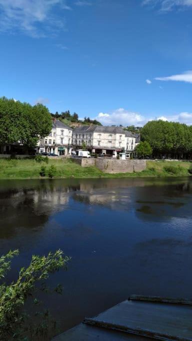Apartamento Le Nid De L'Ile Chinon Exterior foto